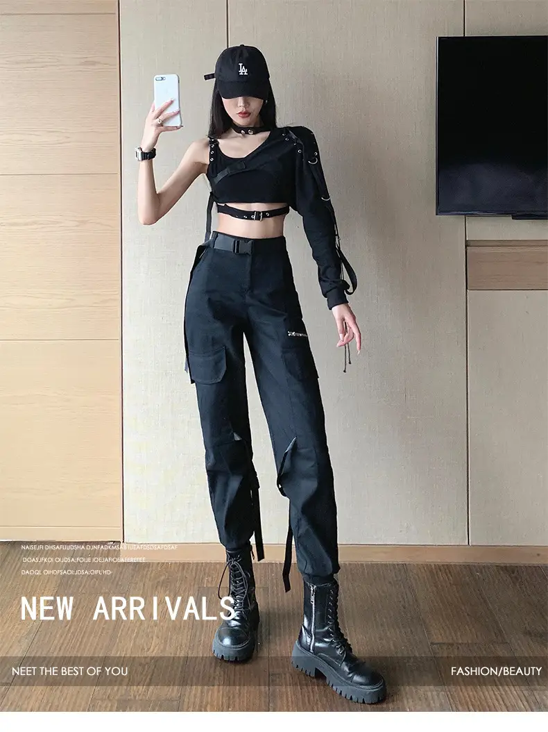 Black Camisole Leggings with Long Sleeve Top for Dance Wear — feature 3
