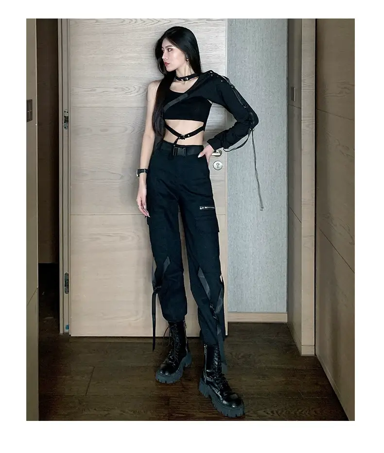 Black Camisole Leggings with Long Sleeve Top for Dance Wear — feature 9