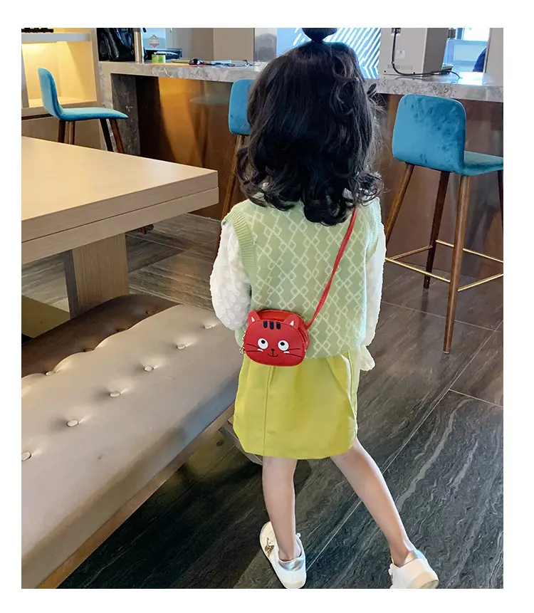 Red Cat Kitten Messenger Bag for Kids PU Material — feature 28