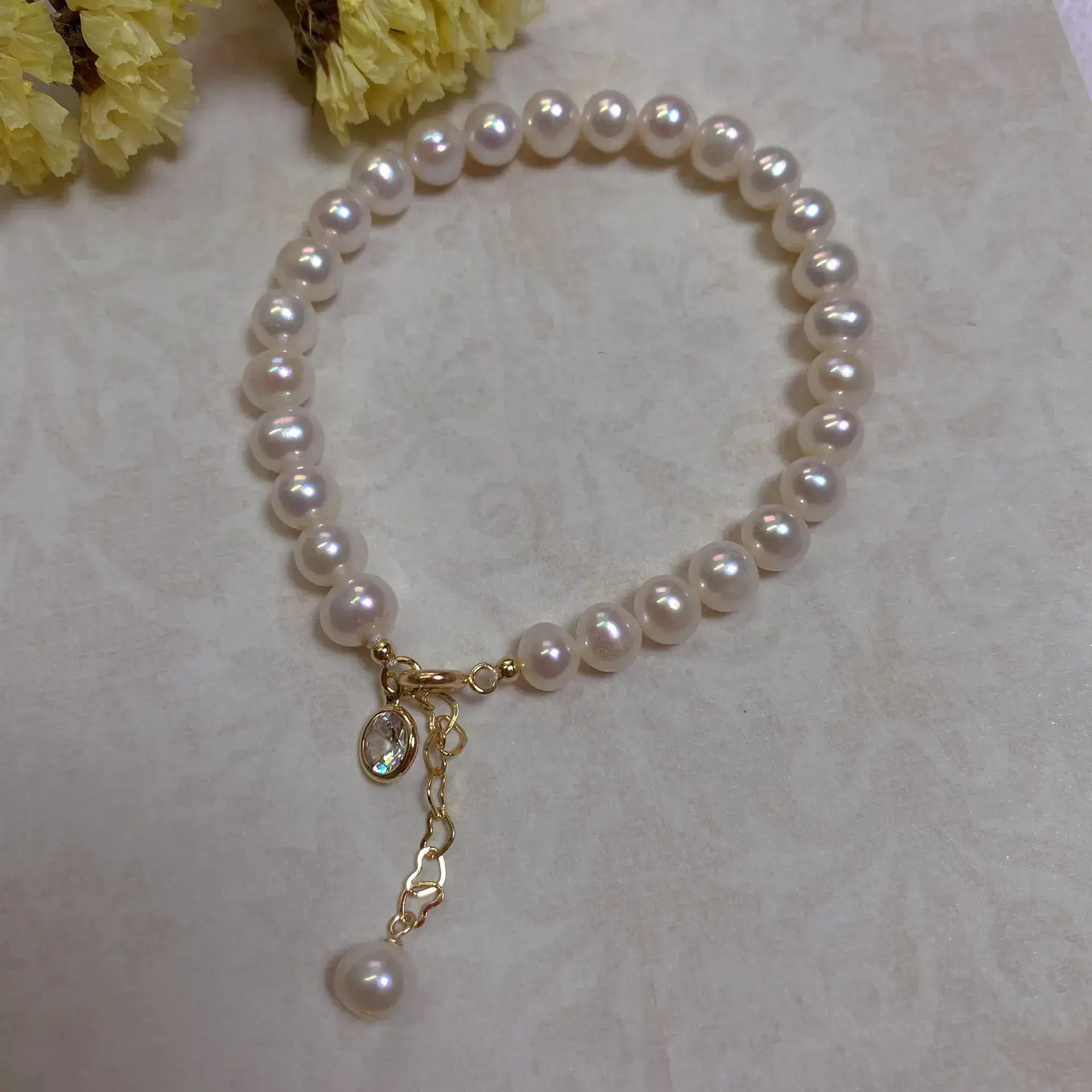 14K Gold Pearl Bracelet with Chain Drop
