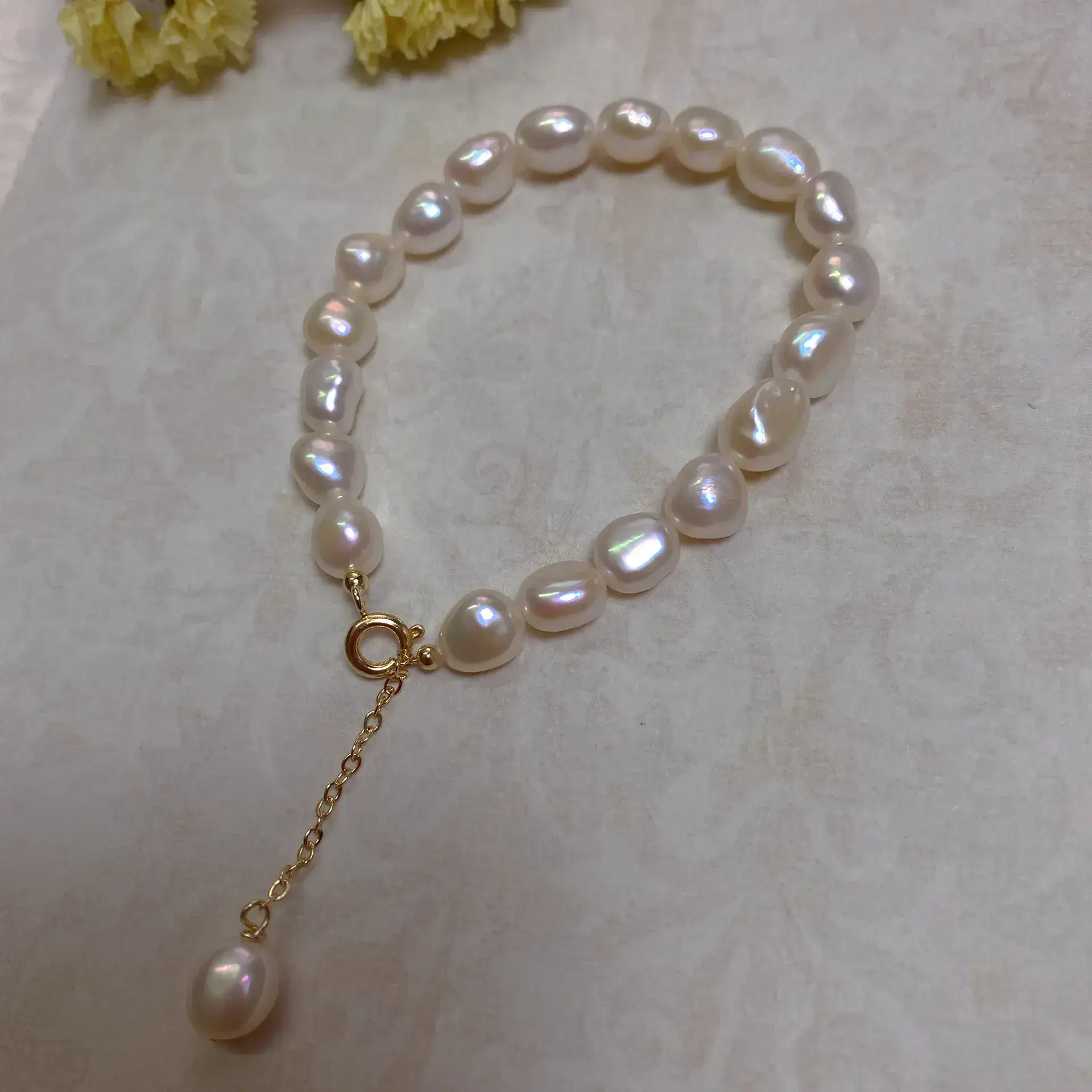 14K Gold Pearl Bracelet with Chain Drop