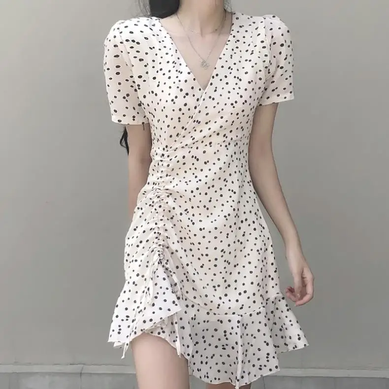 Hepburn Style Floral Dress White V Neck Summer 2024 — feature 6