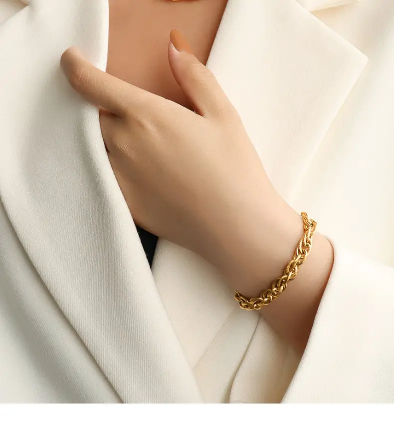 Italian Braided Chain Necklace Set for Women — feature 7