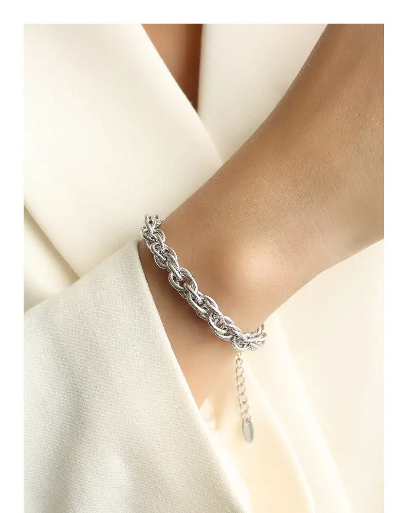 Italian Braided Chain Necklace Set for Women — feature 9
