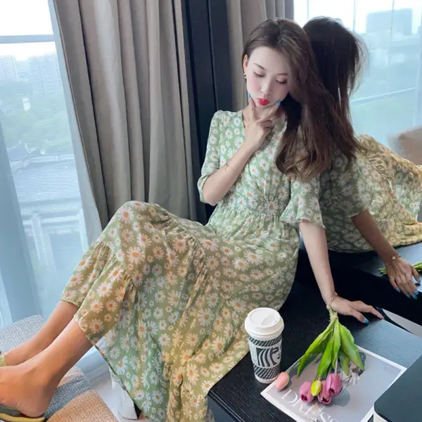 2021 Summer Floral Bell Sleeve Dress for Women - Image 6