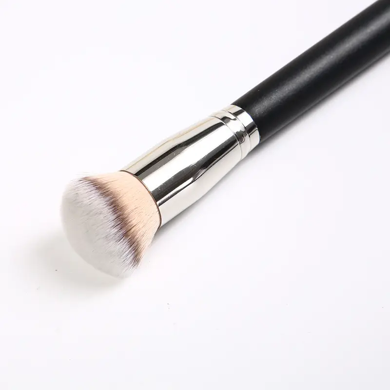 270° Concealer Brush No Marking Soft Hair Makeup Brush - Image 5