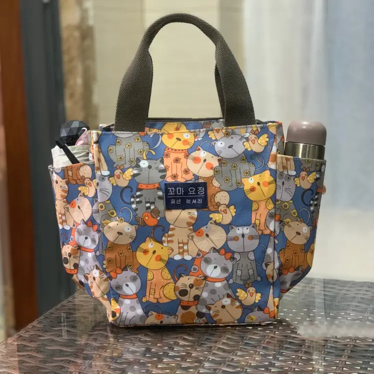 Waterproof Mummy Lunch Bag for Women - Image 8