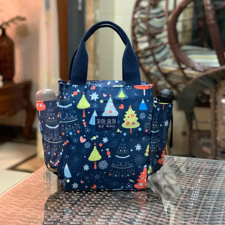 Waterproof Mummy Lunch Bag for Women - Image 14