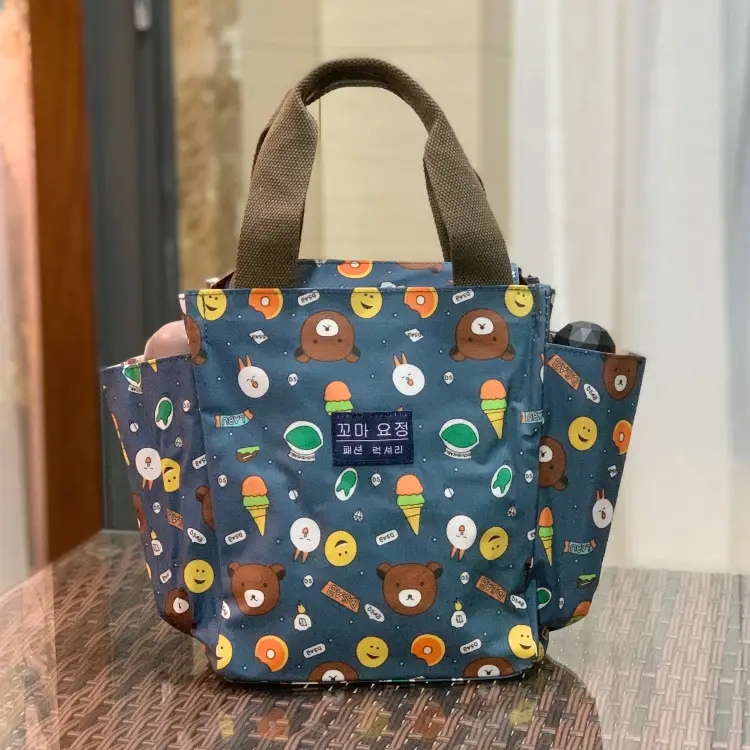 Waterproof Mummy Lunch Bag for Women - Image 3