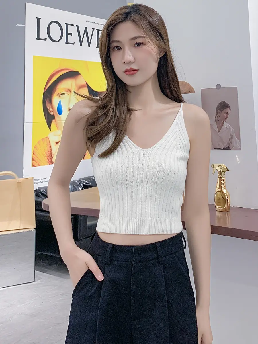 Hot Girl V-Neck Camisole Women's Summer - Image 9