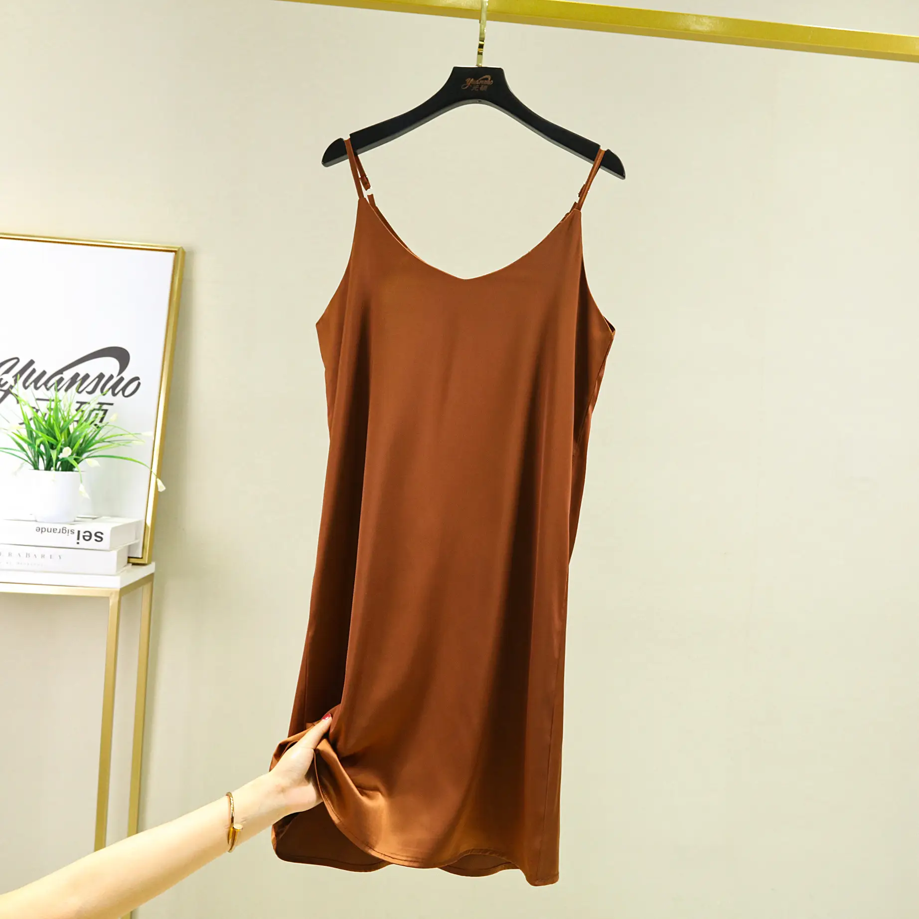 Black Satin Long Dress Korean Style Off-Shoulder Sexy Base Skirt - Image 8