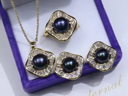 White Pearl Set Pendant Earrings Three-Piece Fashionable 8-9 Large - Image 10