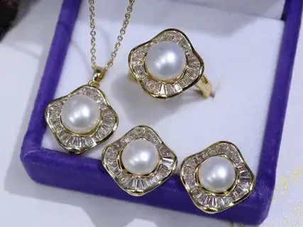White Pearl Set Pendant Earrings Three-Piece Fashionable 8-9 Large - Image 6