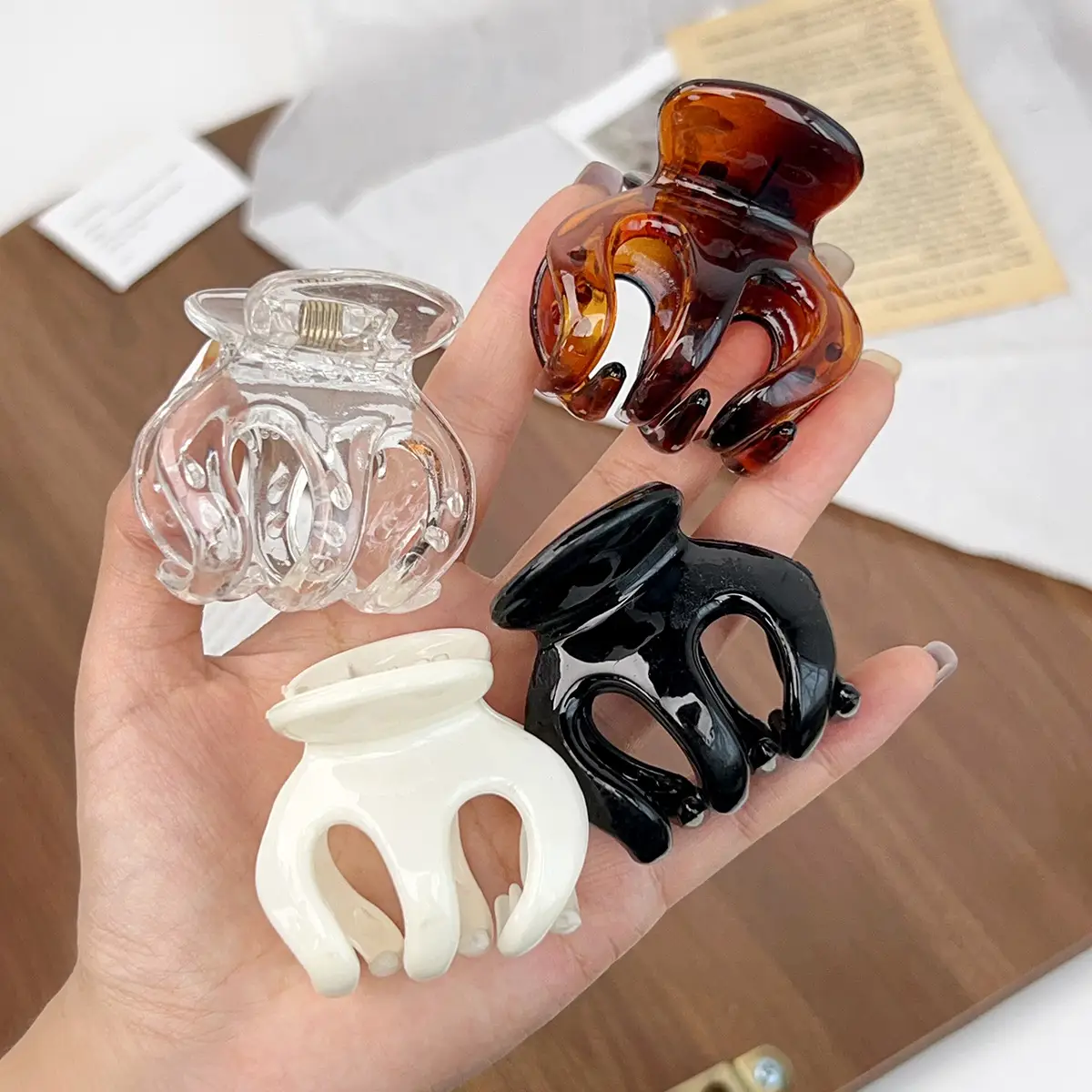 Transparent Korean Arc Hair Clip for Women - Image 45