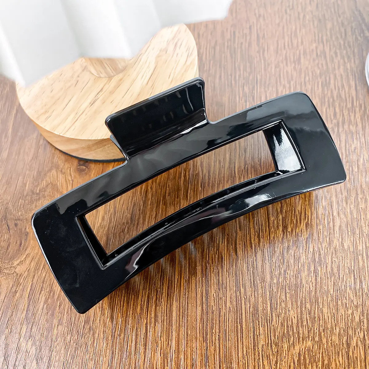 Transparent Korean Arc Hair Clip for Women - Image 15
