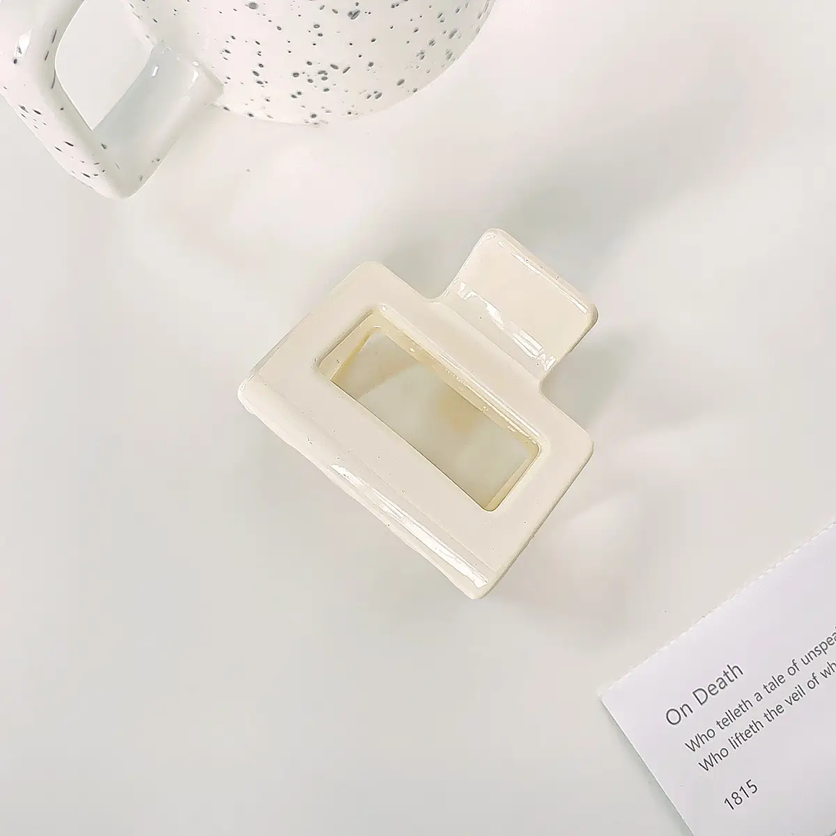 Transparent Korean Arc Hair Clip for Women - Image 2