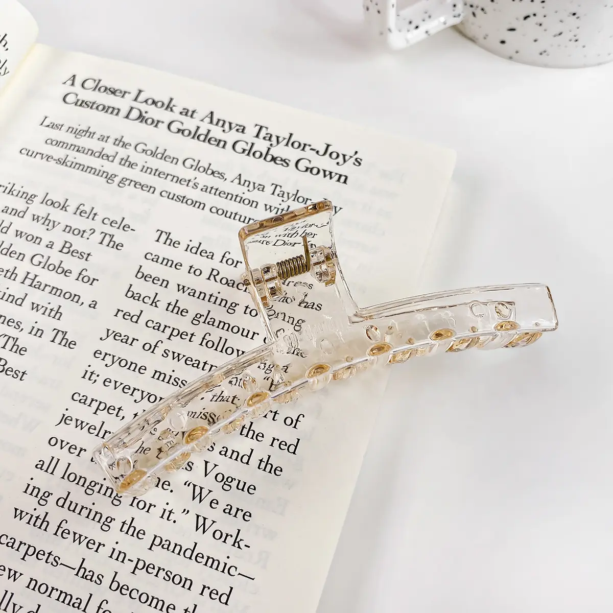 Transparent Korean Arc Hair Clip for Women - Image 26