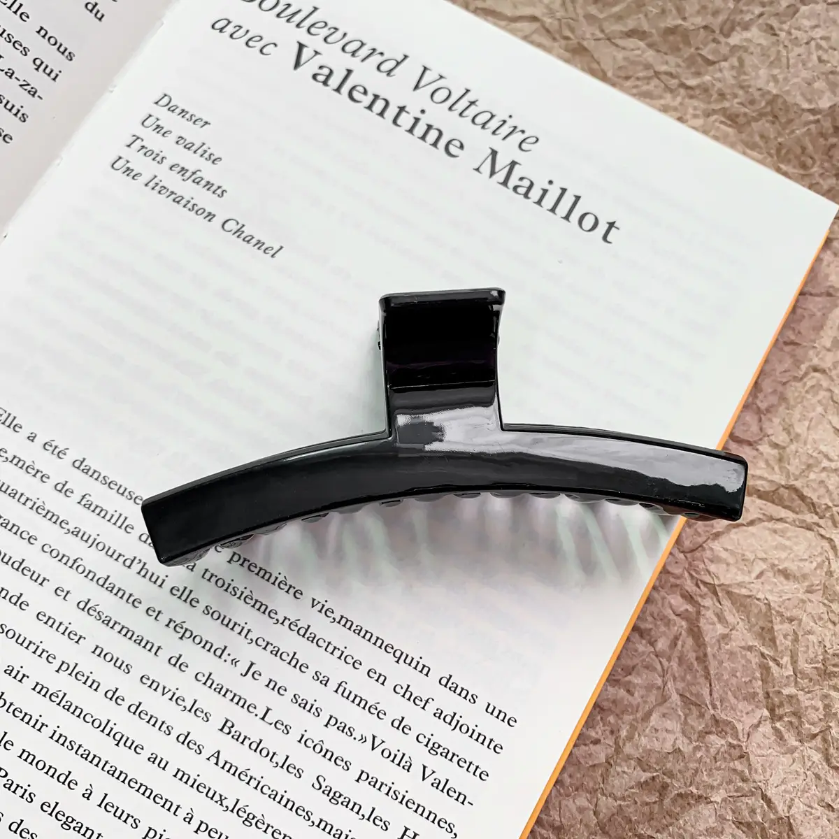 Transparent Korean Arc Hair Clip for Women - Image 36