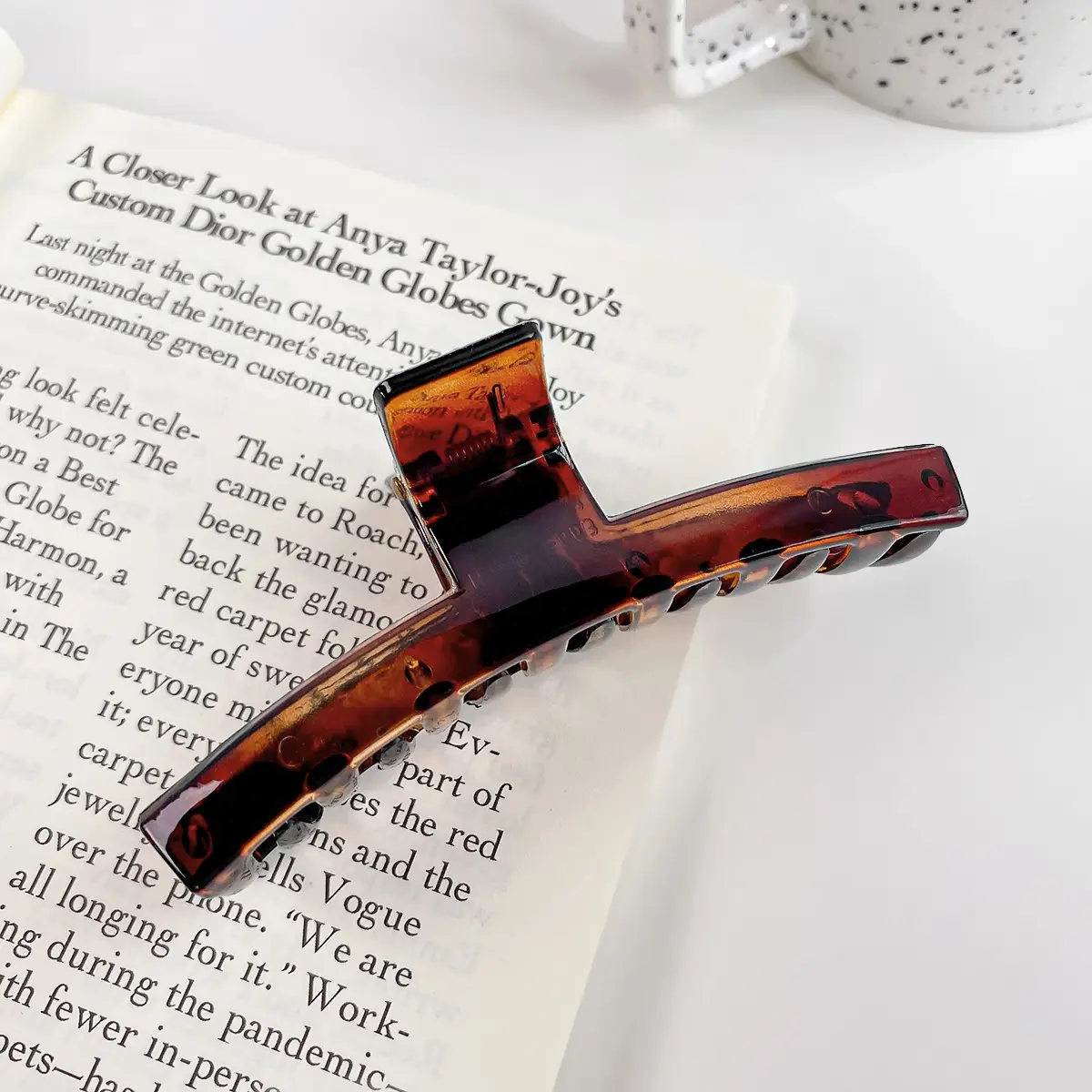 Transparent Korean Arc Hair Clip for Women - Image 42