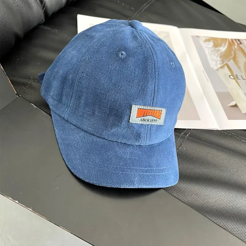 American Men Retro Leather Label Brim Cap Autumn Winter - Image 3