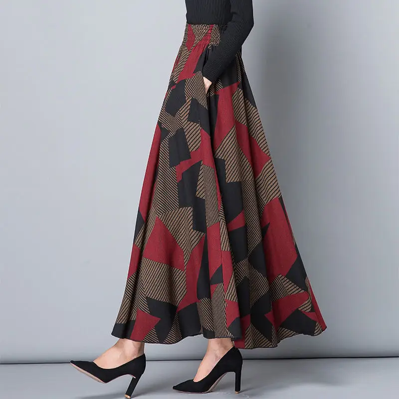 Women's Black Geometric A-Line Skirt Long Swing High Waist Slim Fit - Image 6