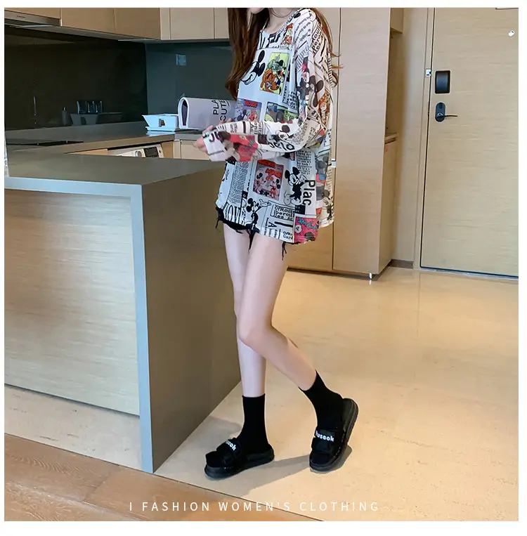 Mickey Printed Long Sleeve Shirt Women Black — feature 9