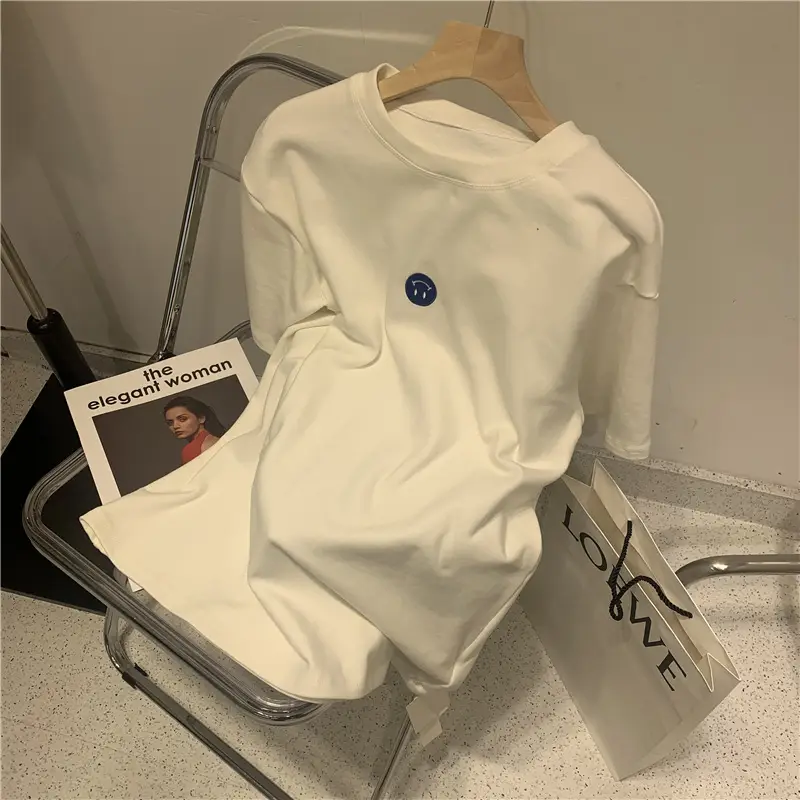 Women 2025 Summer Loose Fit Smiley T-Shirt Cream — feature 5