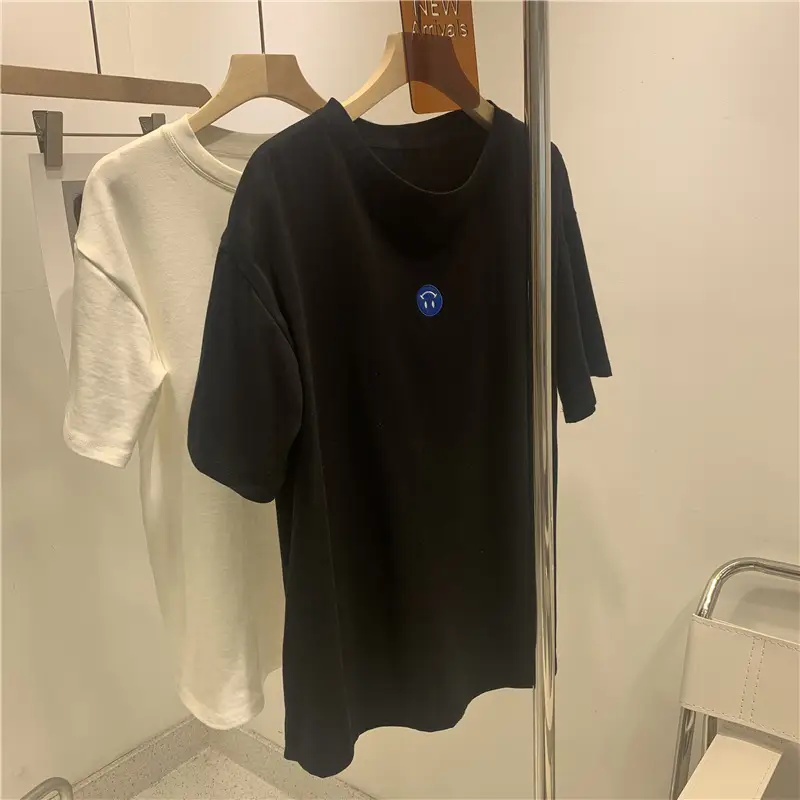 Women 2025 Summer Loose Fit Smiley T-Shirt Cream — feature 7