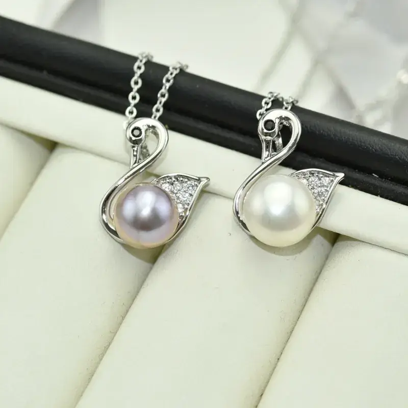 925 Silver Little Swan Pearl Pendant Necklace