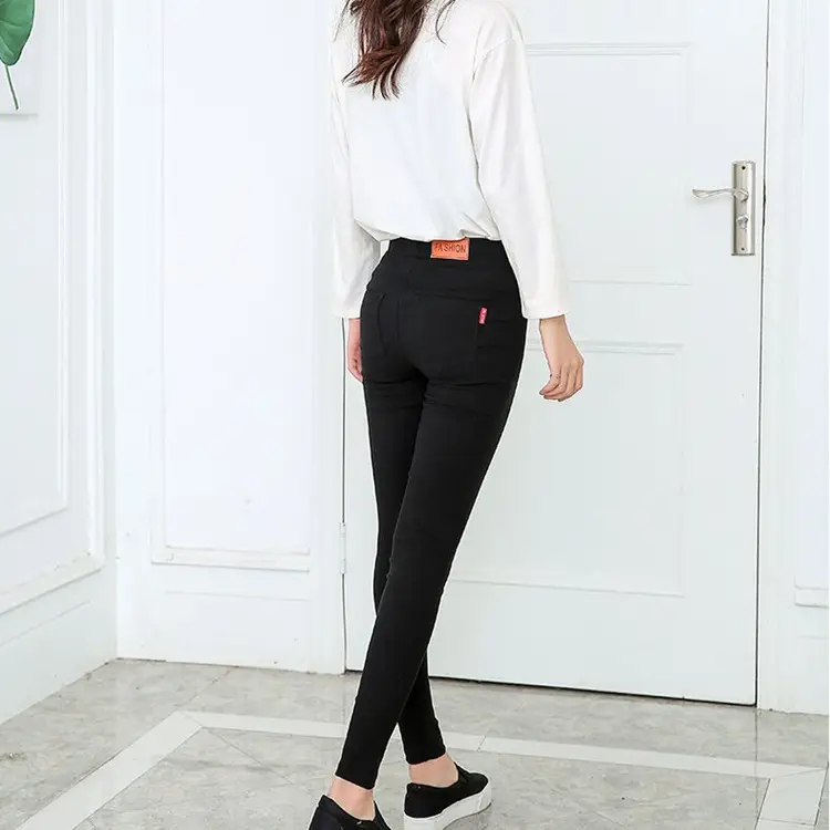 Black Slim Fit Pencil Pants for Women Plus Size - Image 3