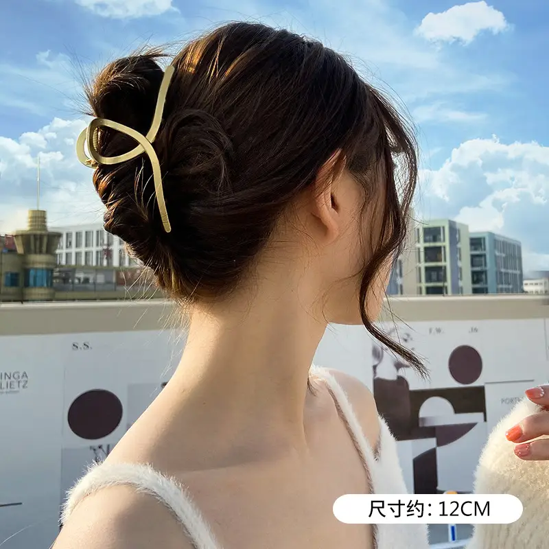 Korean Style Pearl Tassel Hairpin Clip for Women - Image 23