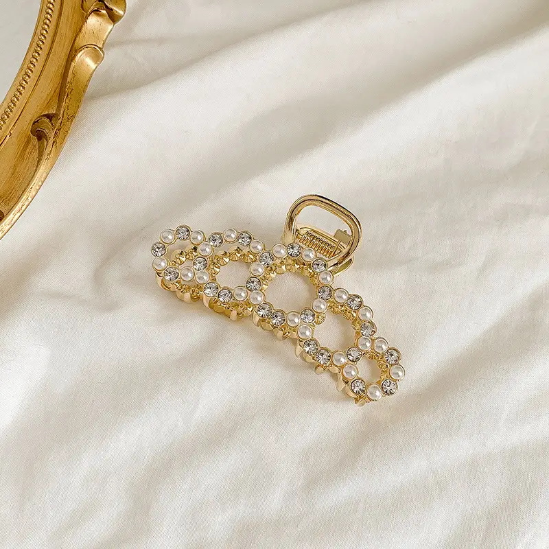Korean Style Pearl Tassel Hairpin Clip for Women - Image 26
