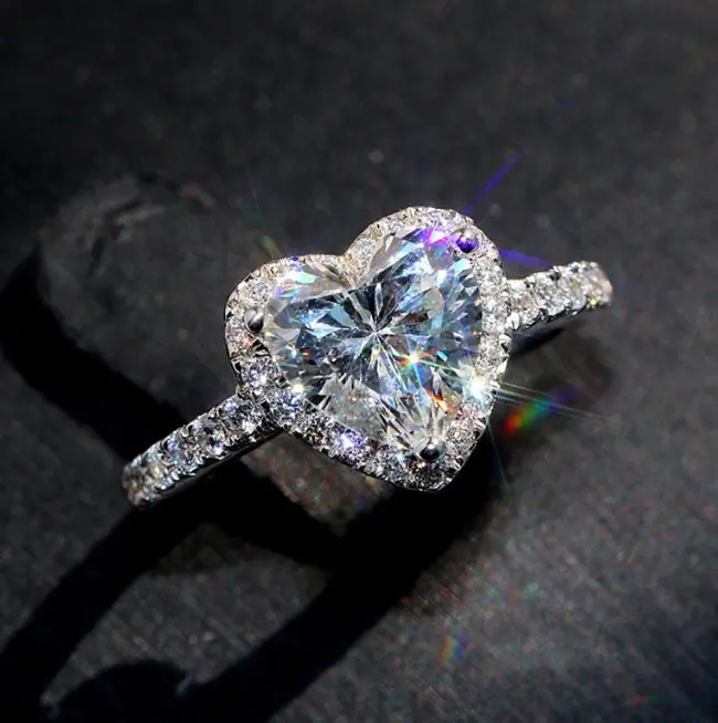 Cross-Border Hot Light Luxury Diamond Ring Women's Fashion Classic Six-Claw Ring One Carat Wedding Ring Couple Adjustable Ring Clothing accessories - Image 3