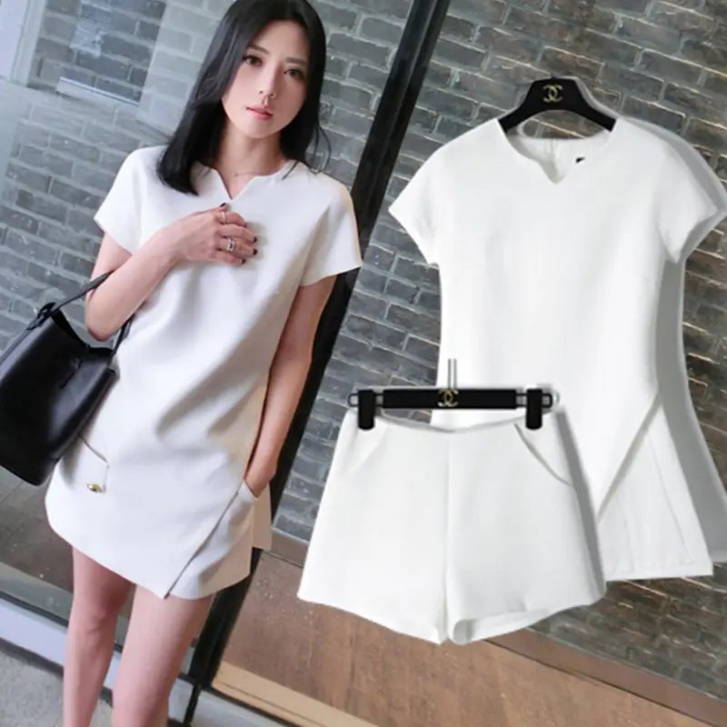White 2-Piece Women's Summer Suit with Belted Shorts - Image 4