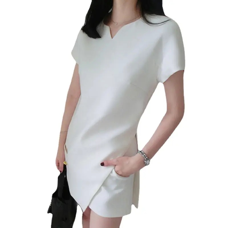 White 2-Piece Women's Summer Suit with Belted Shorts - Image 7