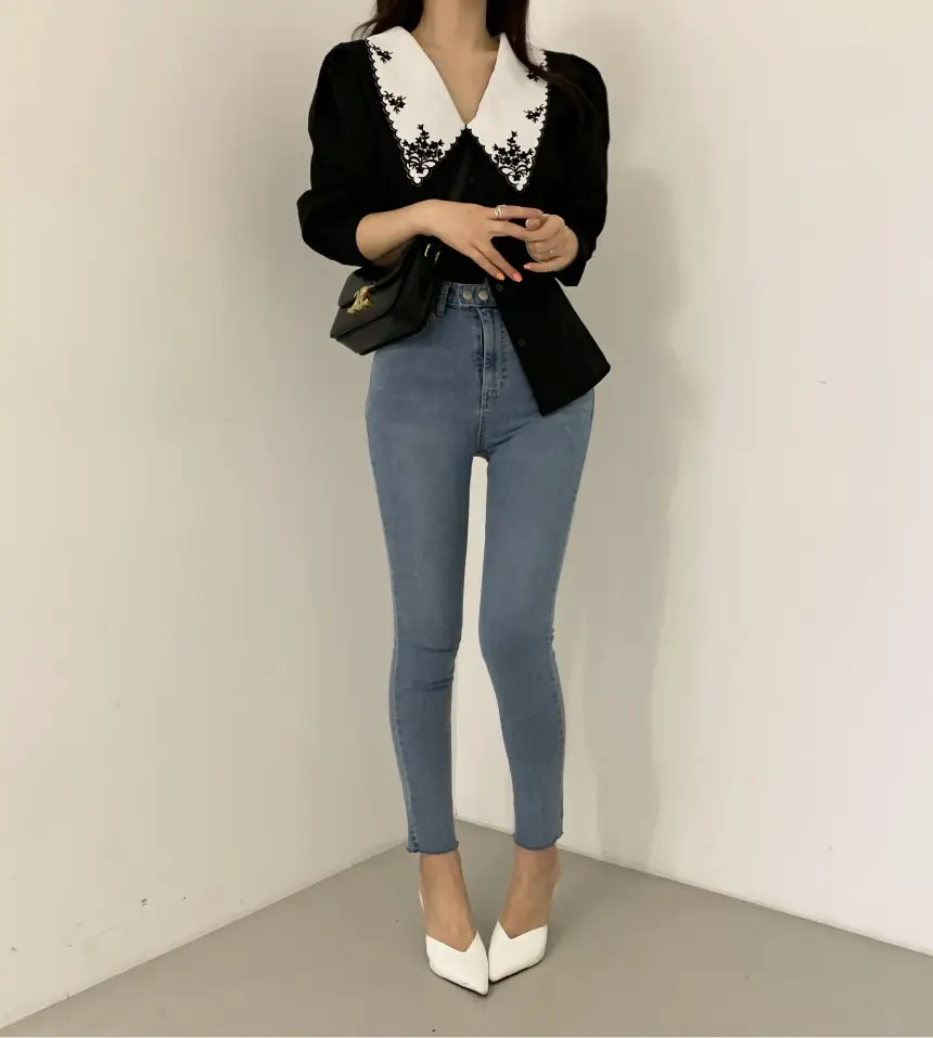 Women Embroidered Korean Chic Top with French Court Style Short Sleeve — feature 8