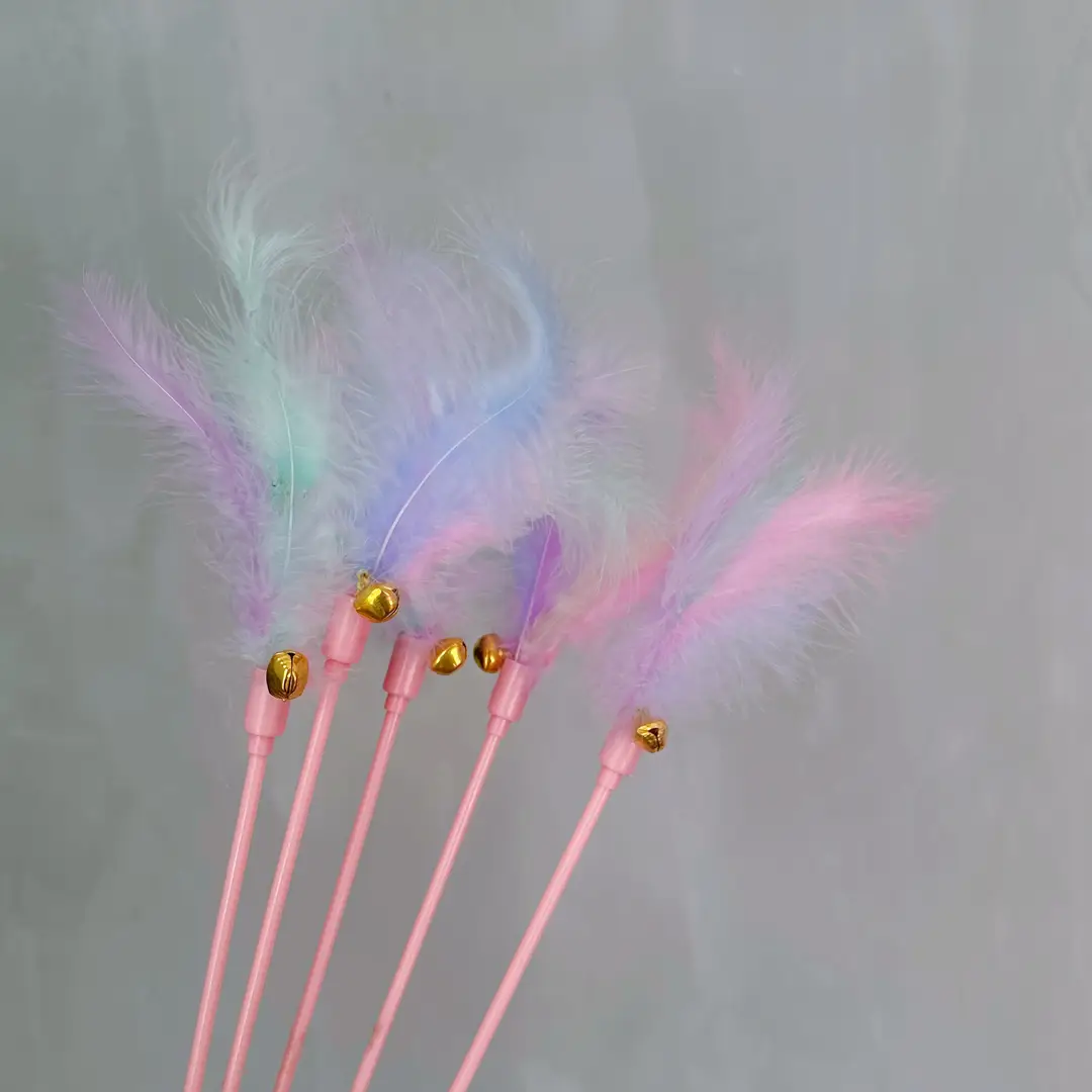 Factory wholesale funny cat stick macaron color Cat Bell feather funny cat stick supplies pet toys