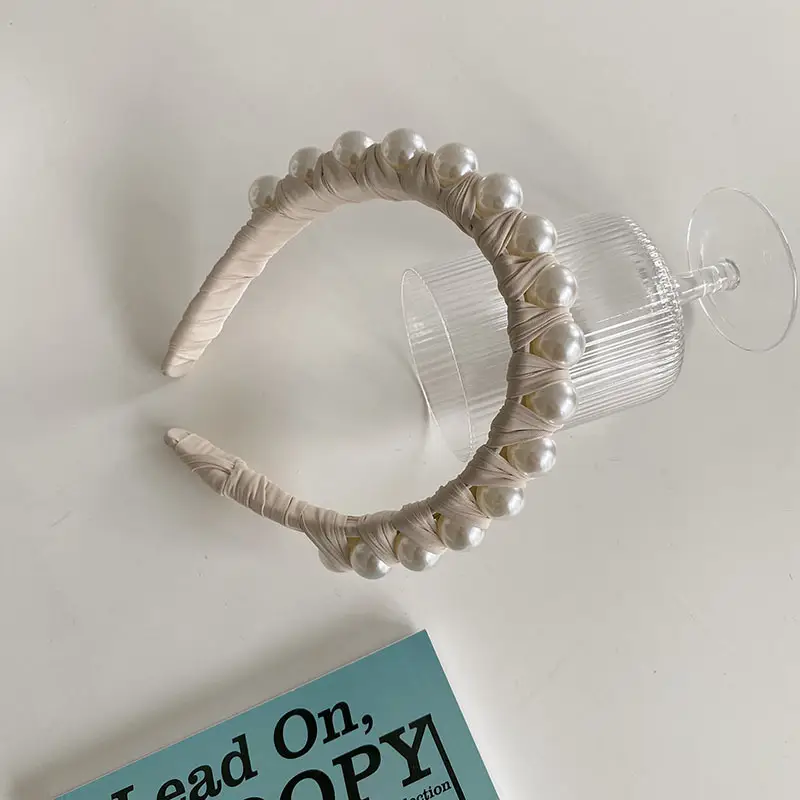 Korean Style Pearl Hairband for Women - Image 5