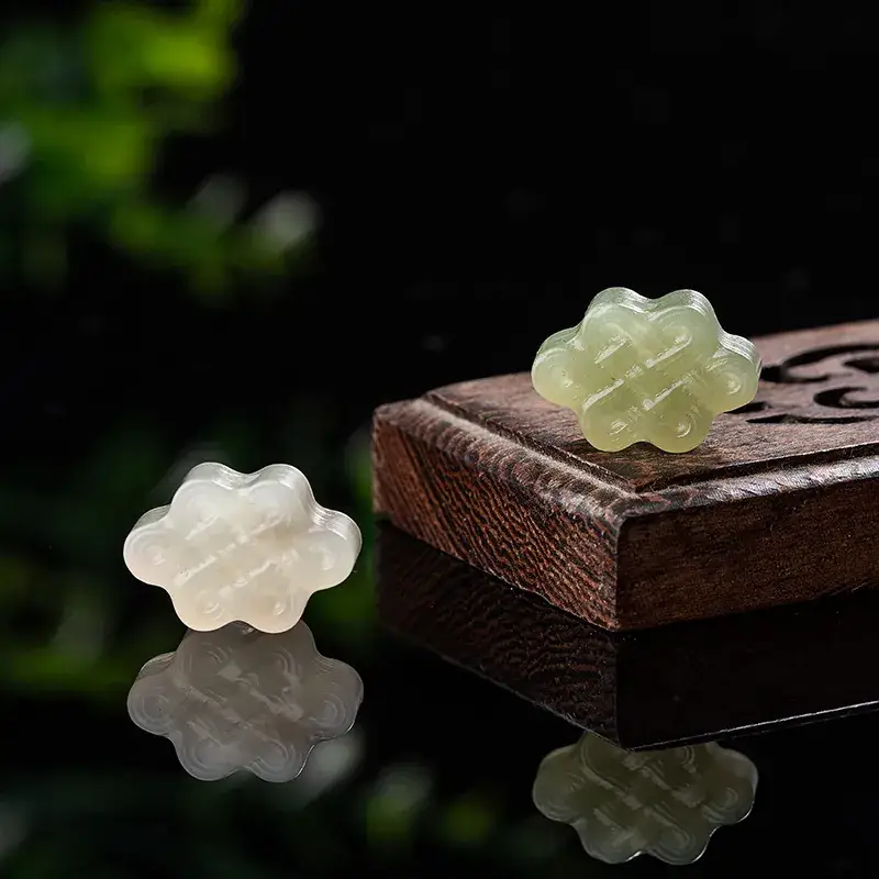 Green & White Jade Four-Leaf Clover Jewelry - Image 4