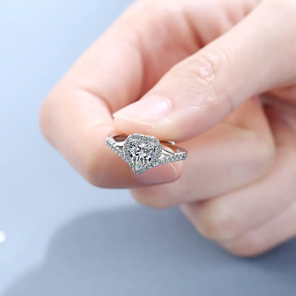 Flash Zircon Ring with Cross-Border Design - Image 3