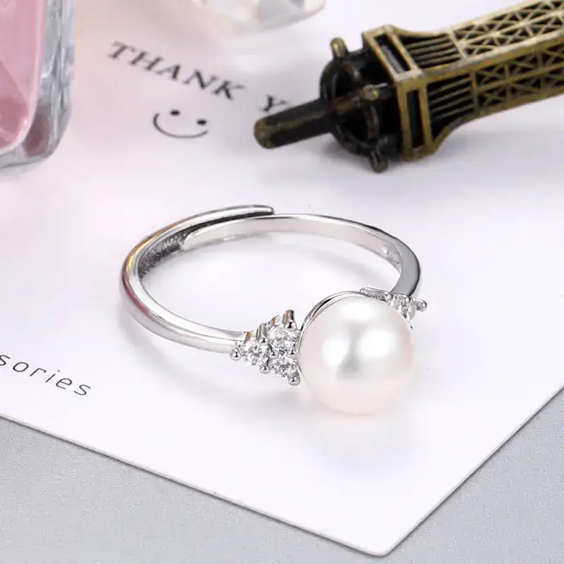 Japanese Pearl Adjustable Ring with Freshwater Design - Image 4