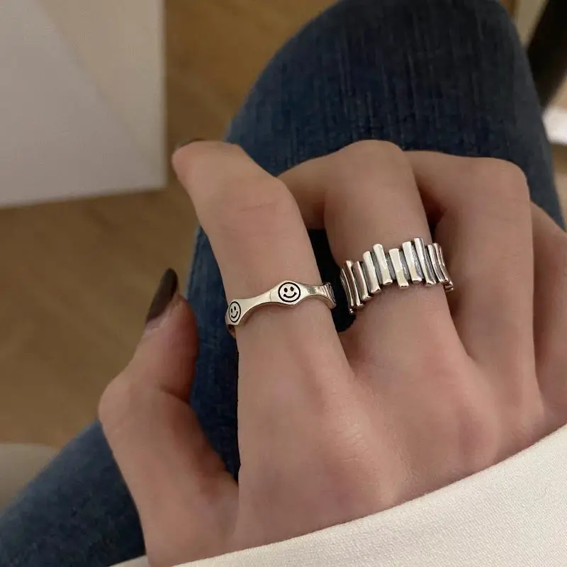 Smiling Face Wave Fence Ring for Women - Image 5