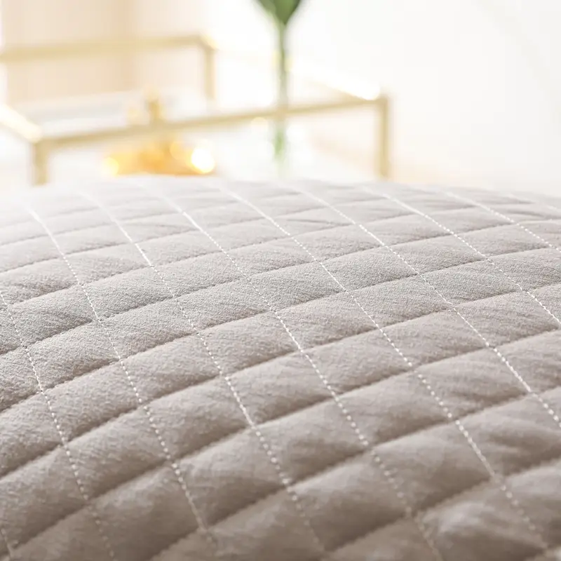 Full Twill Quilted Pillowcase for Single Bed - Image 8