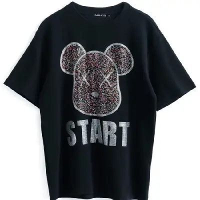 Korean Style White T-Shirt with Rhinestone Bear Design - Image 8