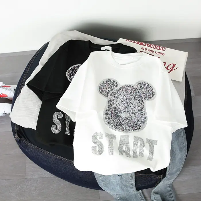 Korean Style White T-Shirt with Rhinestone Bear Design - Image 3