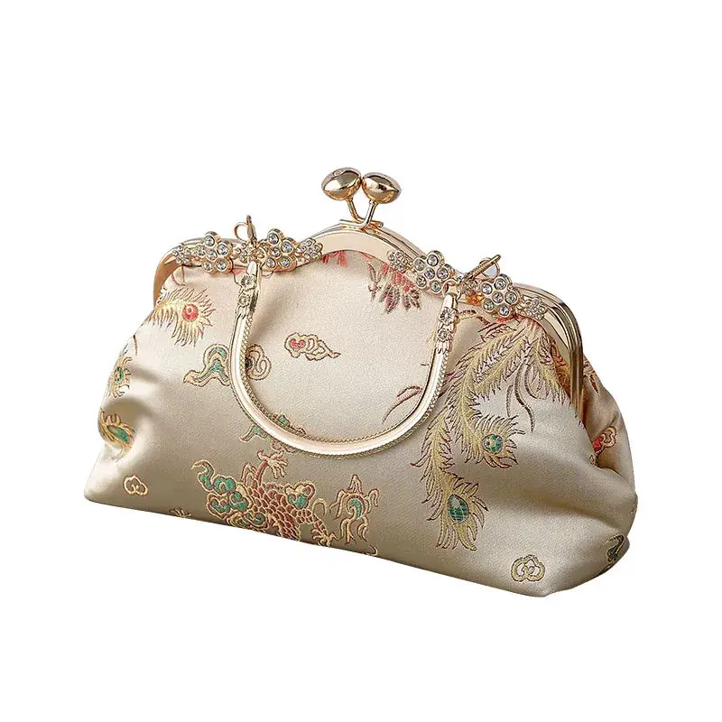 Vintage Embroidered Banquet Bag for Women - Image 8