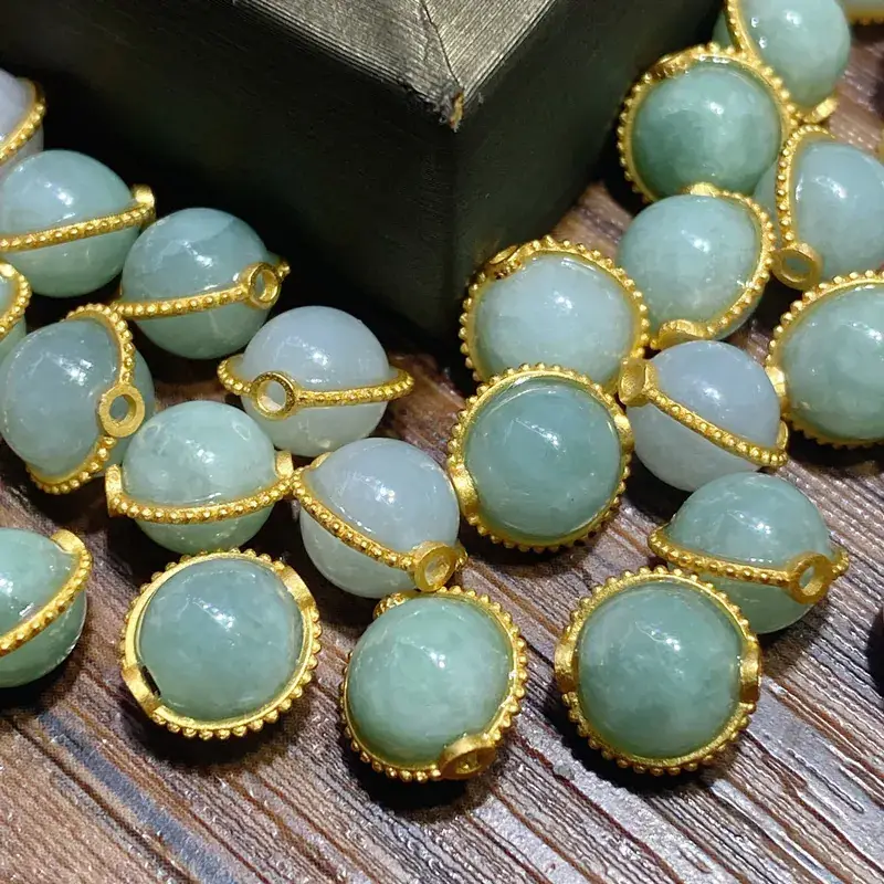 Jade Beads Bracelet with Gold Plated Design - Image 3