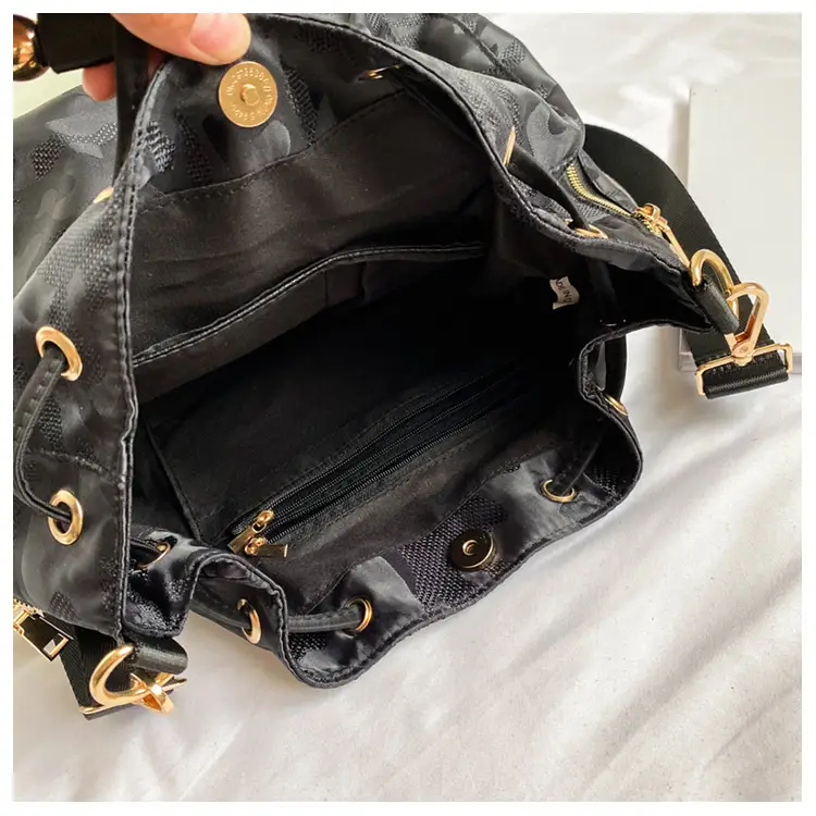 2023 New Arrival Women's Black Waterproof Drawstring Bag - Image 7