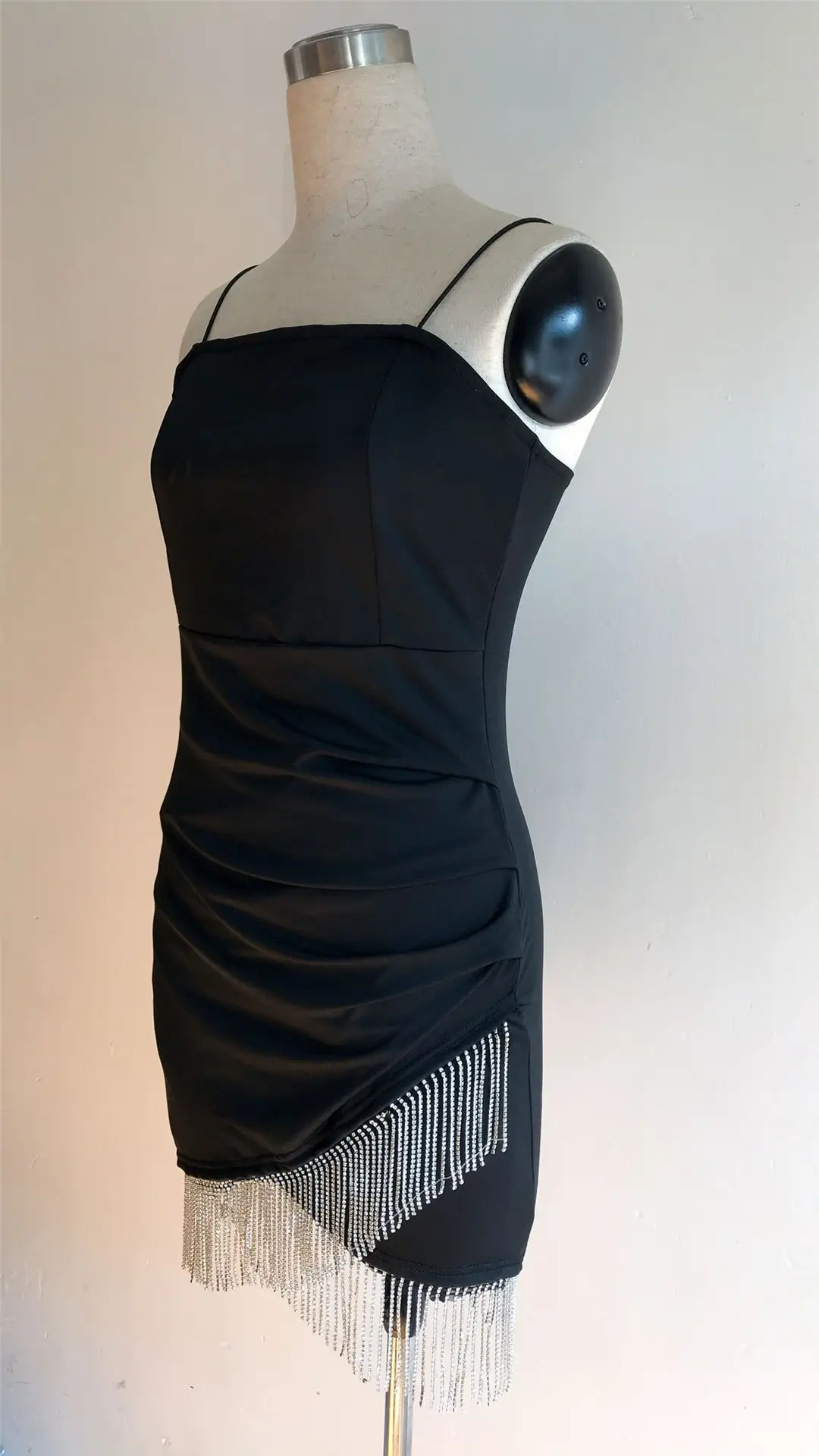 White Hip-Hugging Slim Skirt Dress with Tassel Trim — feature 8