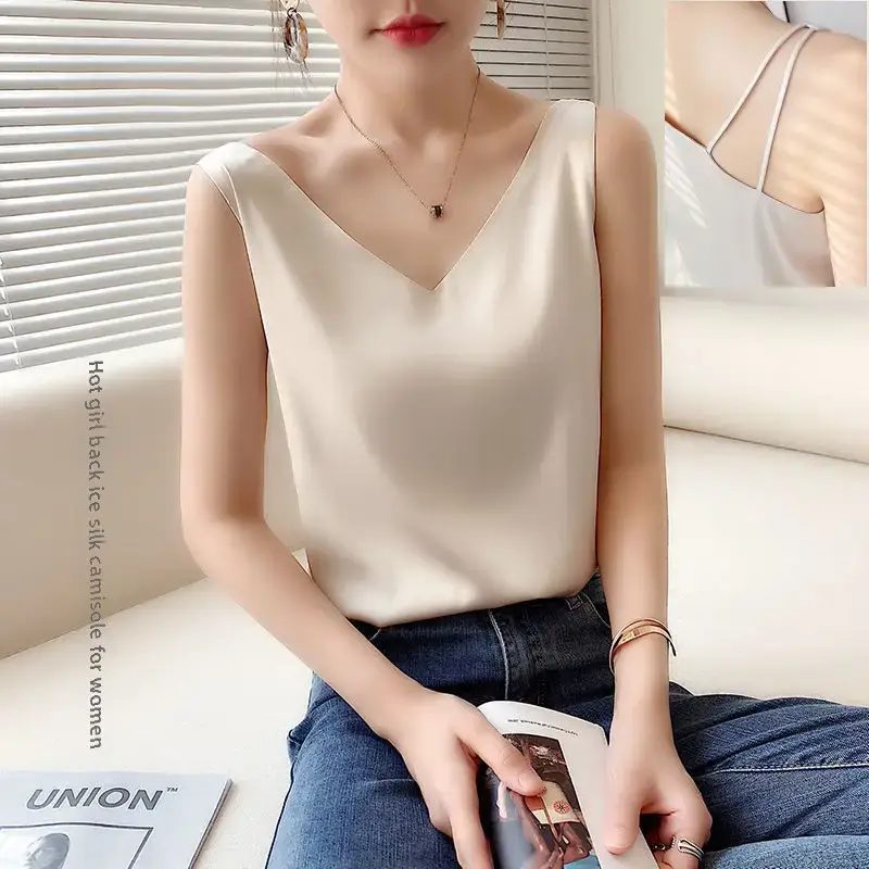 White Base Layer Top for Women Plus Size Summer Wear - Image 4